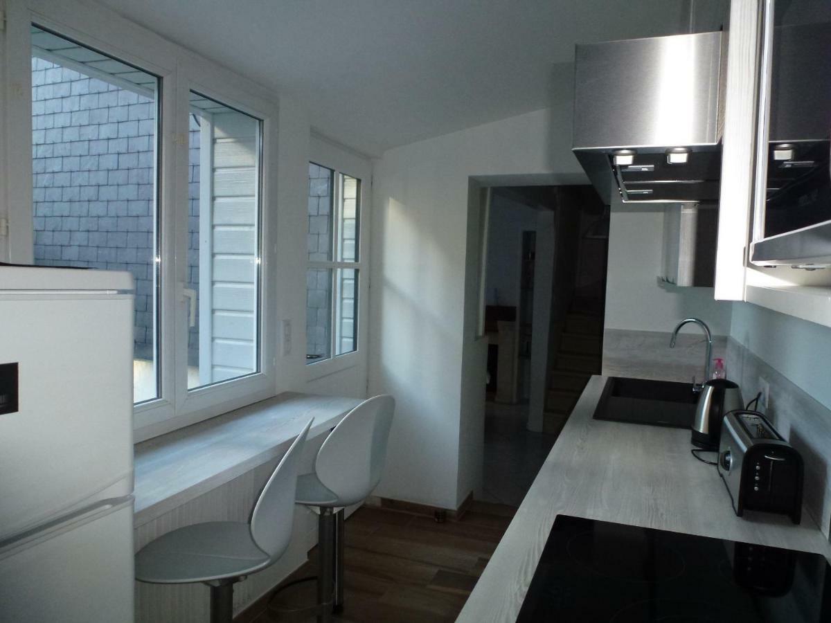 Le Charme A La Francaise Villa Honfleur Exteriör bild